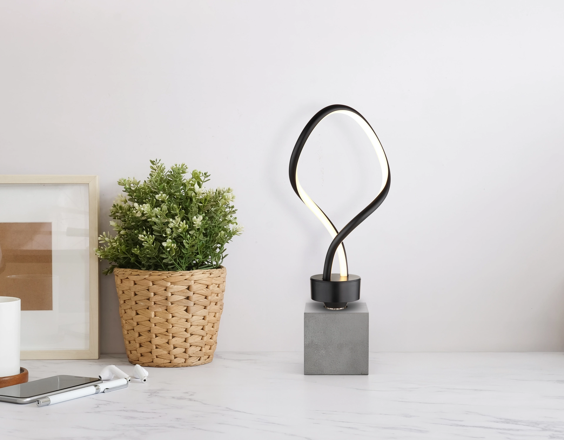 LED LEUCHTMITTEL KUNSTSTOFF SCHWARZ MATT, 1XE27 LE