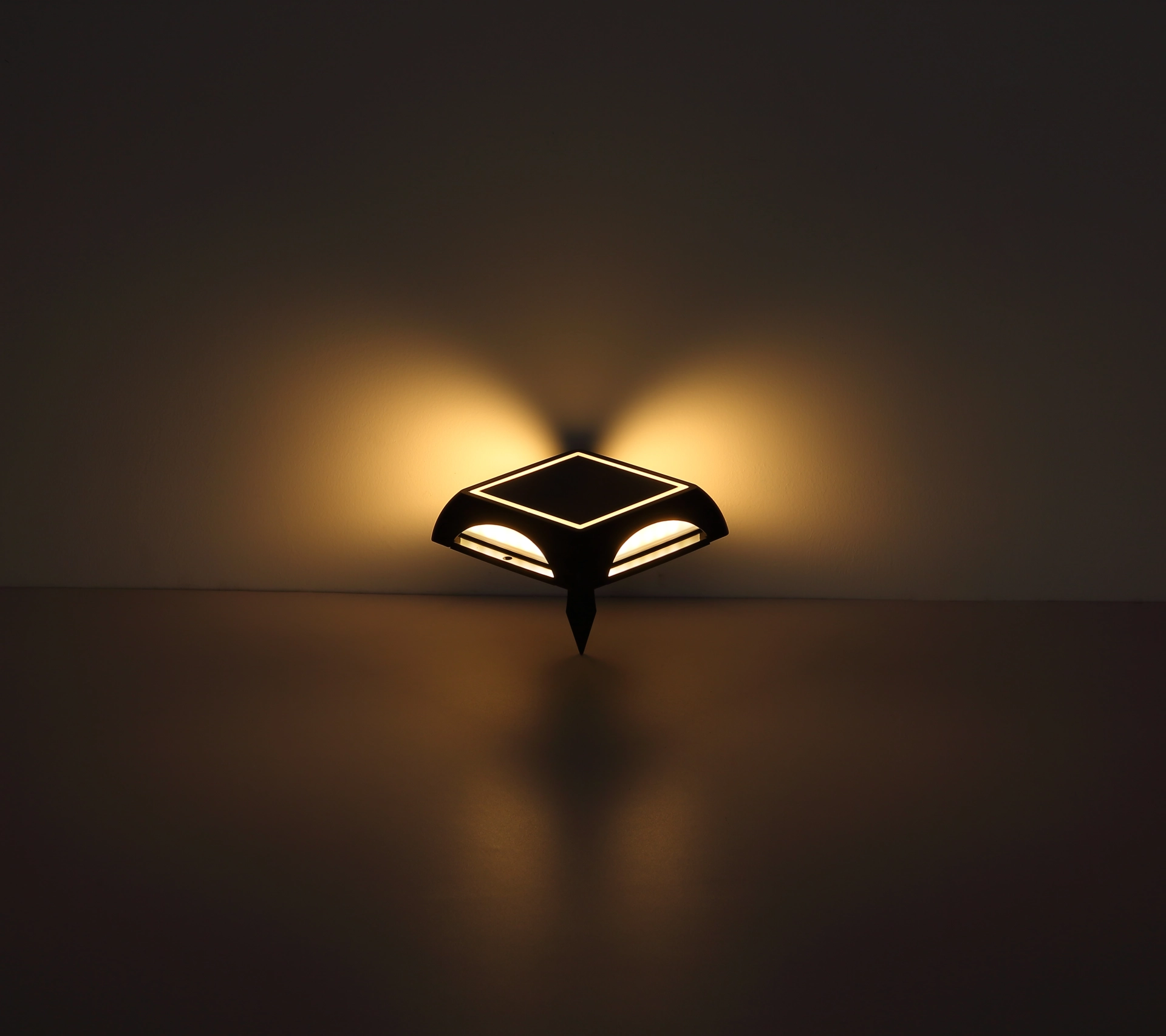 SOLARLEUCHTE ALUMINIUM DRUCKGUSS SCHWARZ MATT, 1XL