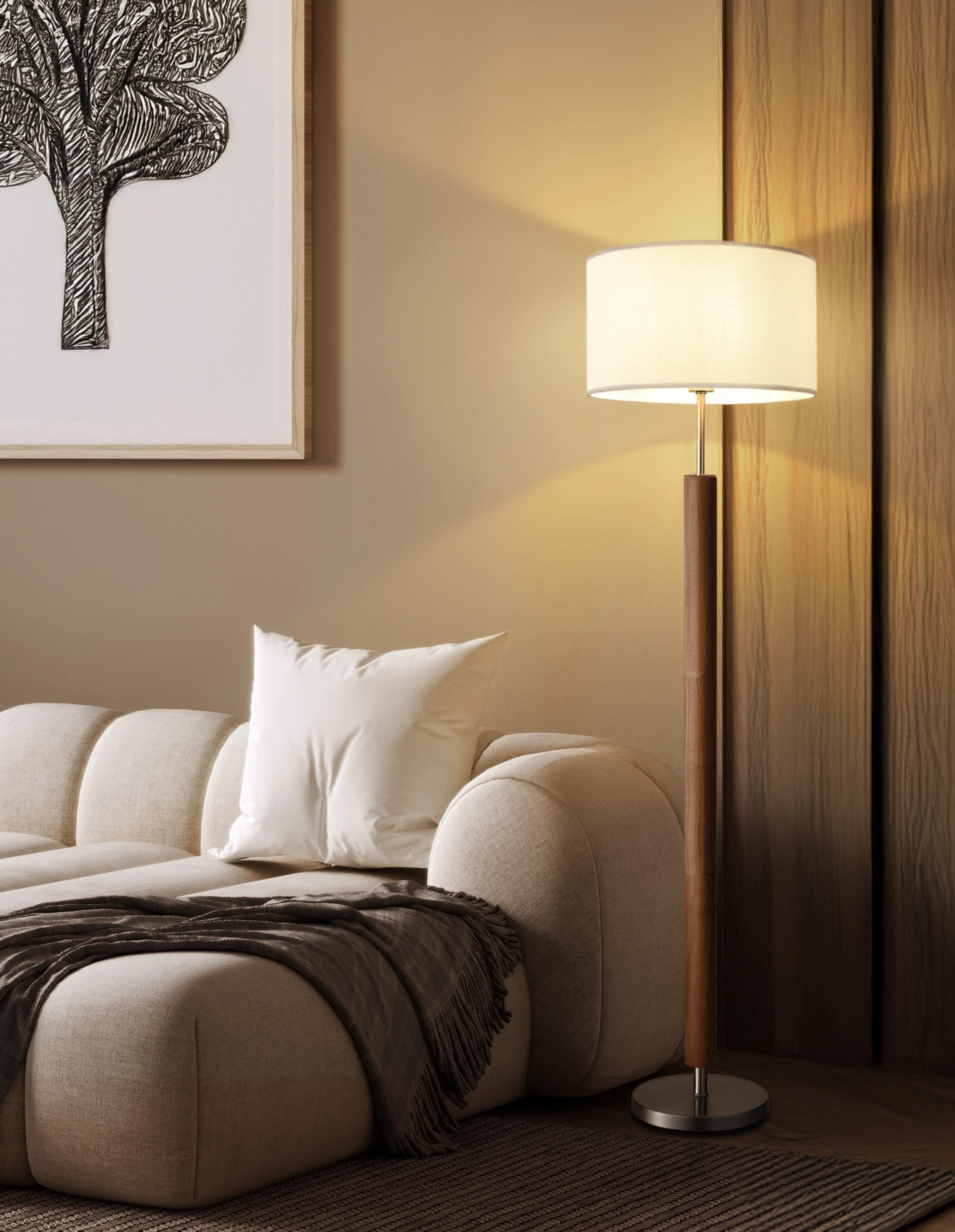 Wohnambiente mit MILA Stehleuchte von Globo Handels GmbH: Metallfuß Nickel matt und weißer Textilschirm, Modell 41700146, spendet warmes Licht neben Sofa – ideale Wohnzimmerlampe im modernen, zeitlosen Design